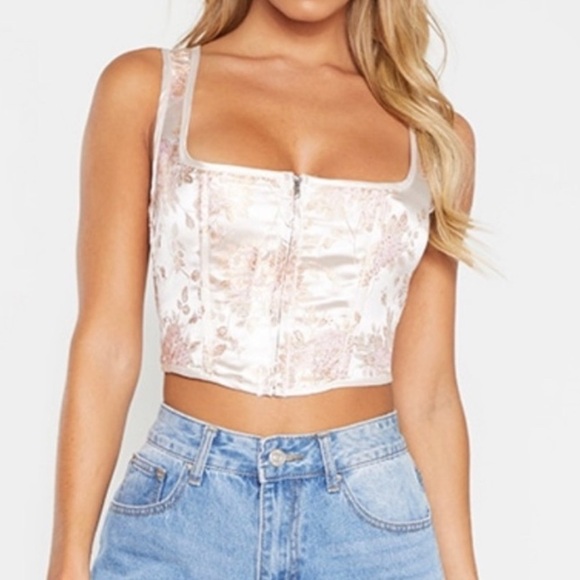 Pretty Little Thing Top - Picture 1 of 4